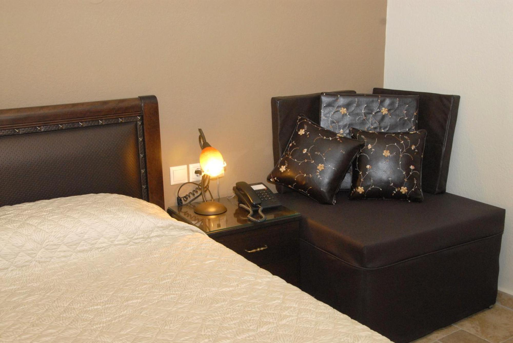 Hotel Filoxenia 波尔塔里亚 外观 照片